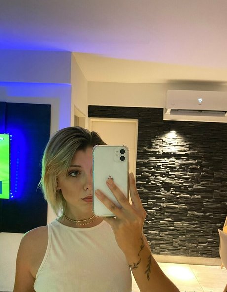 lolaylen model high quality photos