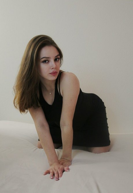 Daniellamodel exclusive actress pictures