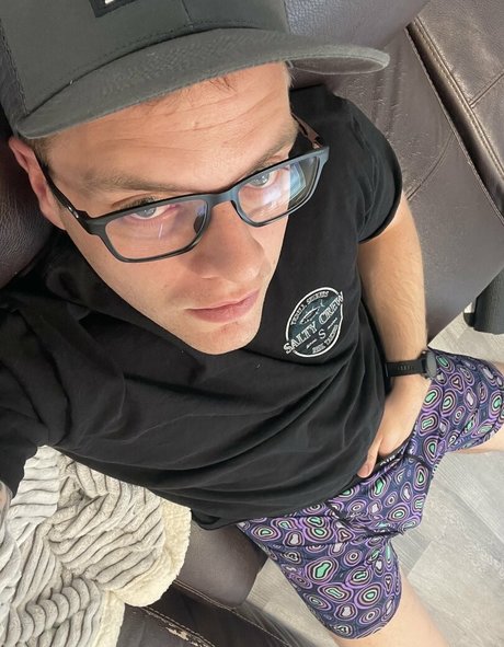 heyitskalen pretty pornstar images