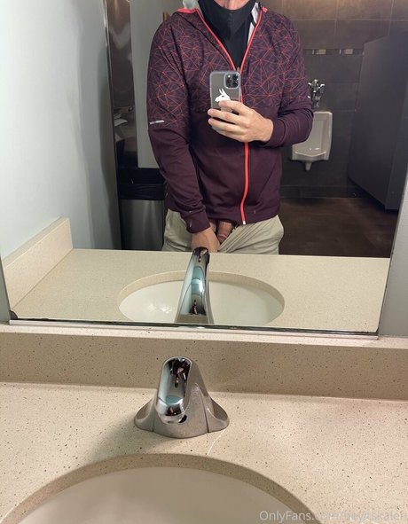 heyitskalen nudes star img