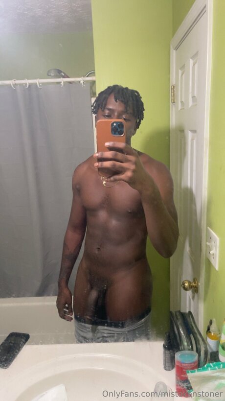 Top Shelf Freak_ pretty star pic