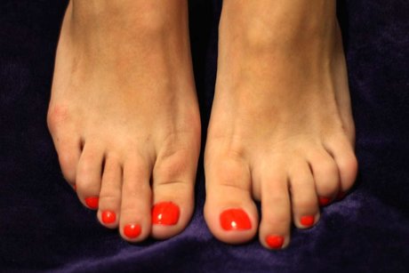 Ladygodivafeet200 model hot pic