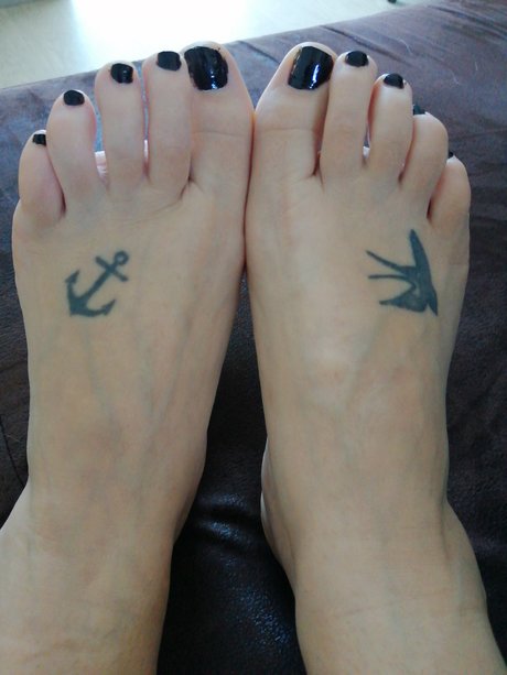 Margpoulette nude pornstar archive