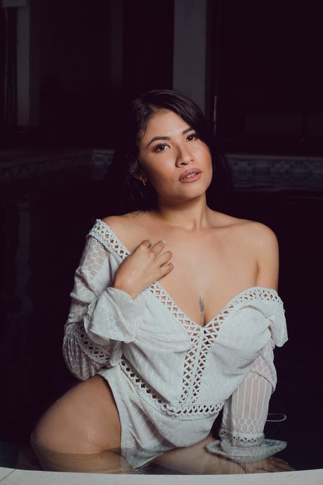 Scart sexy pornstar images