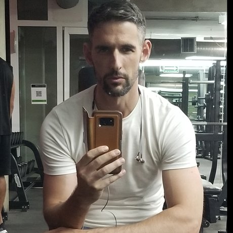 GizzleMcClizzle exclusive actress image