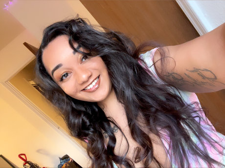 LadyNay FREE erotic actress image