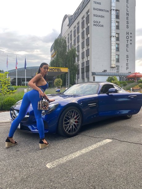 LadyGang nice pornstar photo