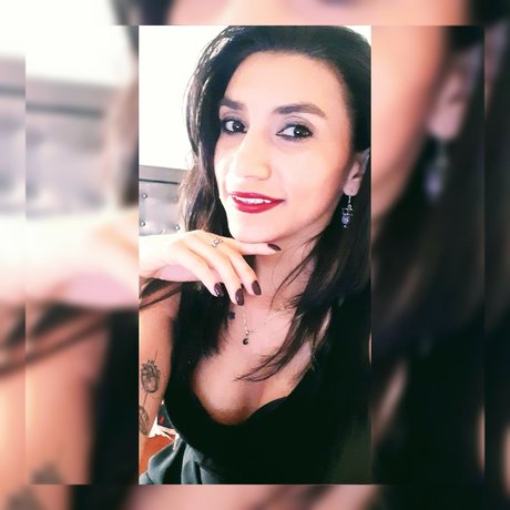 Anid Ros_ hot pornstar pics