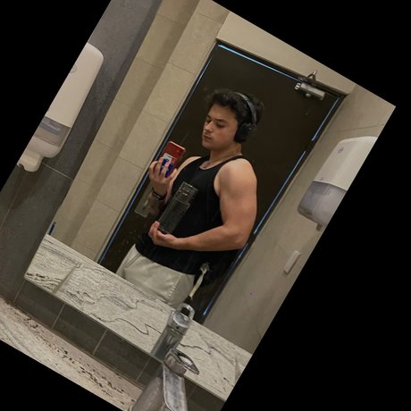 Vampire Boyfriend model best photo