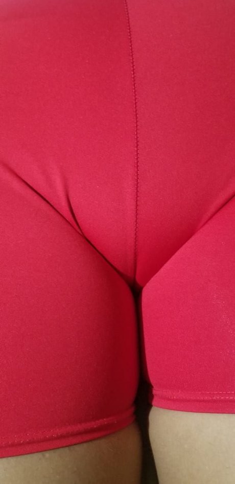 La i a Sexy pornstar picture