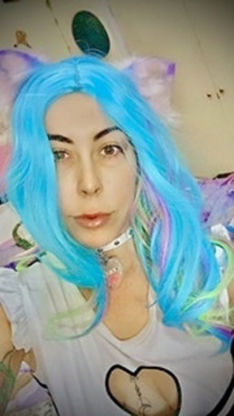 Lola Storm_ pornstar free picture