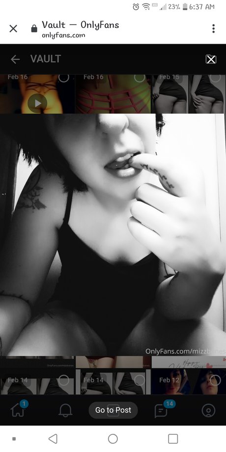 MizzBones naked star gallery