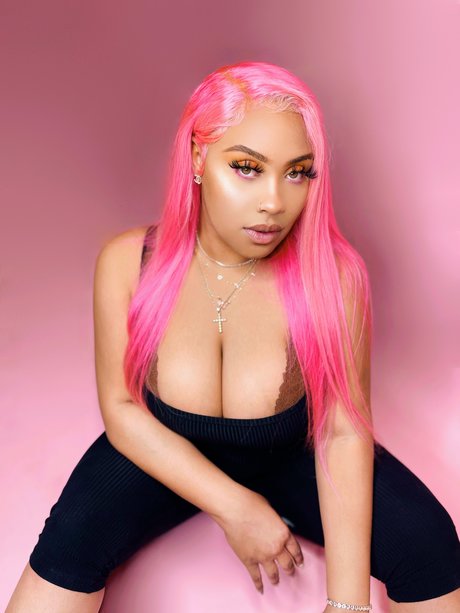 sexy mom onlyfans erotic image