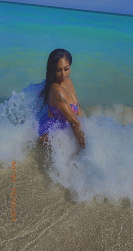 Sexynae22 adult star pics