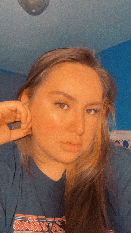 Selene Night nudes star pictures