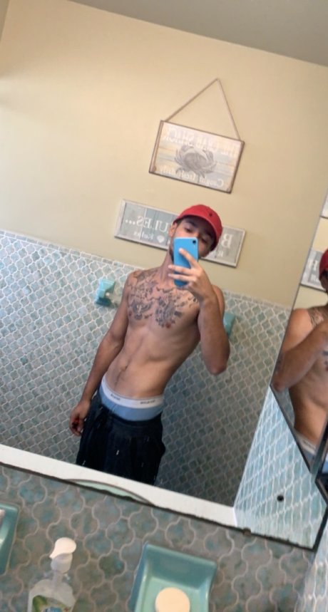 TheRealOG perfect model pic