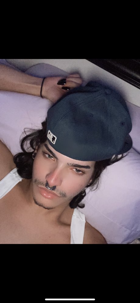 underground onlyfans hot naked image