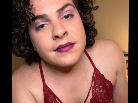 ItsJustJuls nice model photo