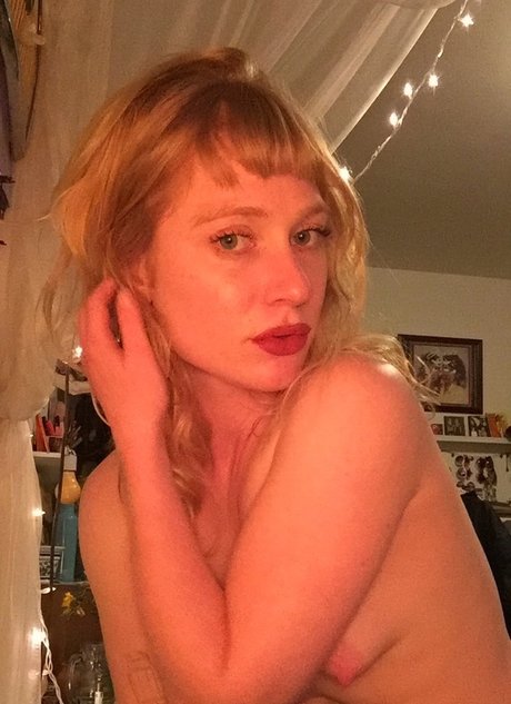 Peach Fuzz model nudes archive