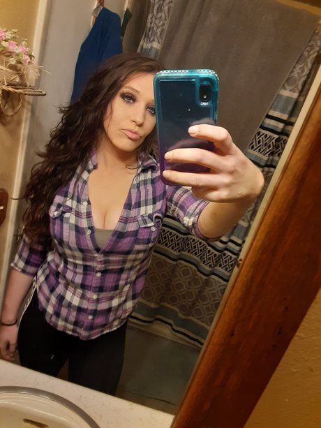 Samantha Thomas hd actress pic