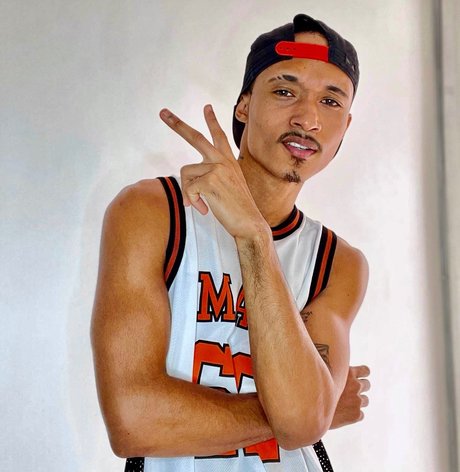 BR KC HOT pornstar naked pictures