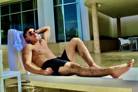 Demianxxx nude actress archive