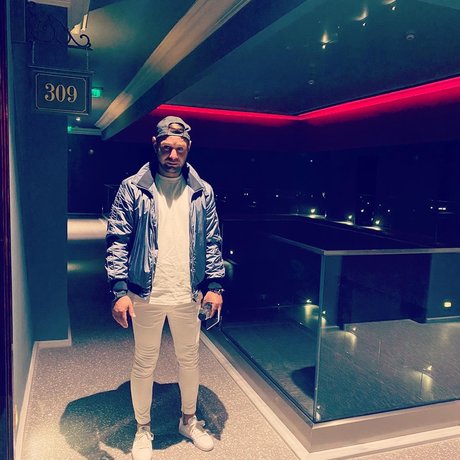 Tsv vass pornographic model pics