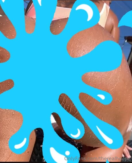 peeing onlyfans free sexy images