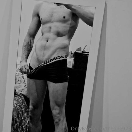 SB TOP 6_ erotic star picture