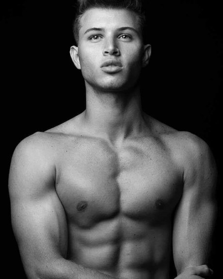 Kayn pornstar art gallery