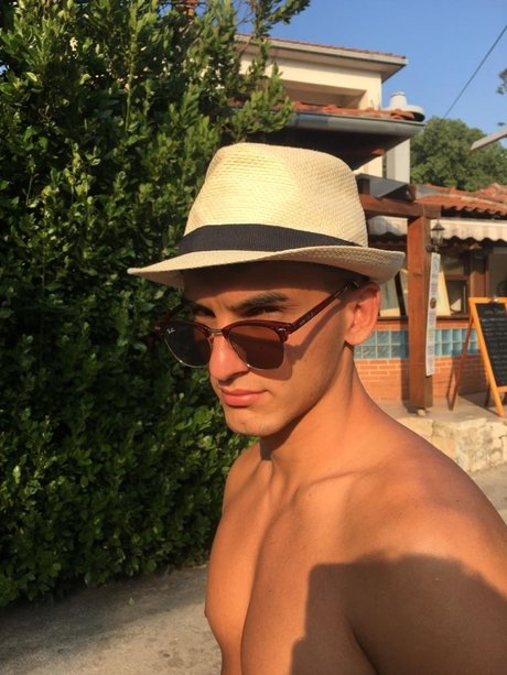 Milos Glisic star xxx pics