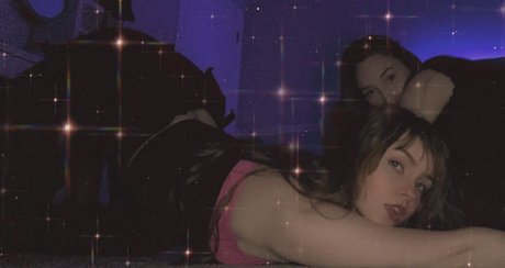 _33 pretty pornstar gallery