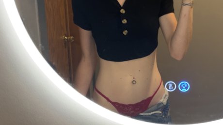 Natasha Leigh sex model gallery