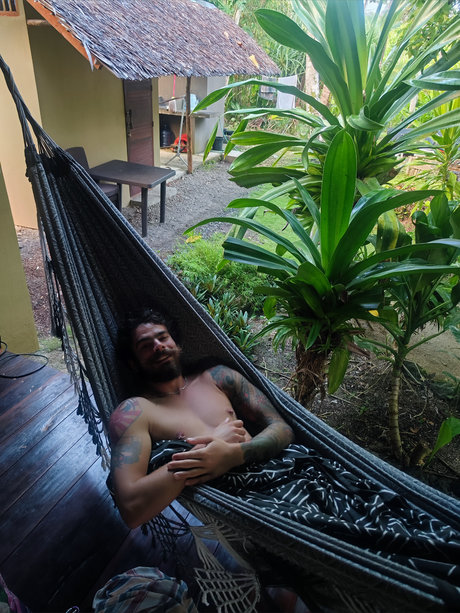 Swet Haribo nude pornstar pics