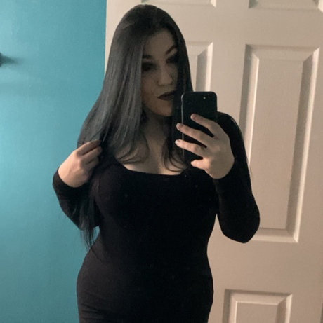 Crimson Vixen star nice photos