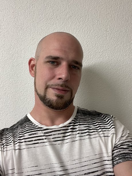 Patrik Beeler pornstar hd pictures