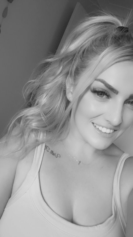 Ash baby nude actress images