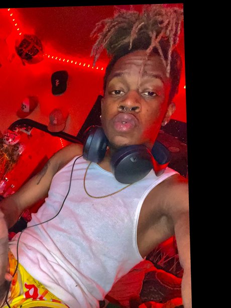 Phanttomm03 star nude pic