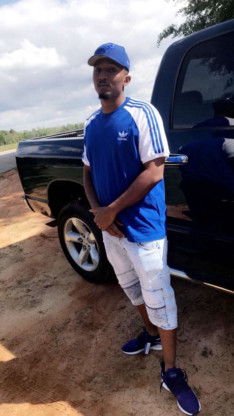 Scool60y pornstar picture