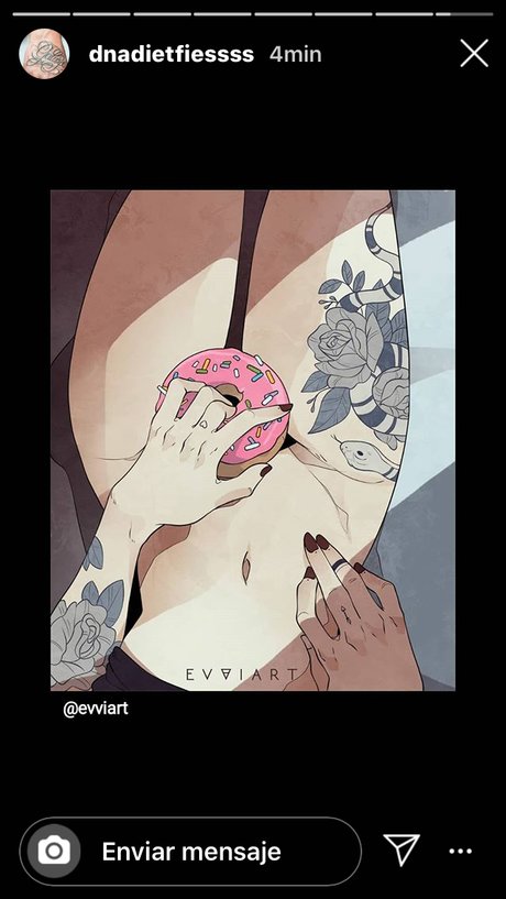 El Makariio model erotic photos