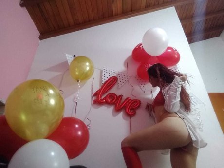 Tripsy Love best star photos