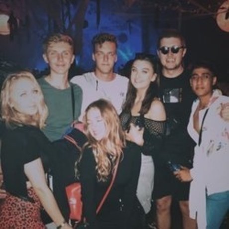 Angus Colville model free img