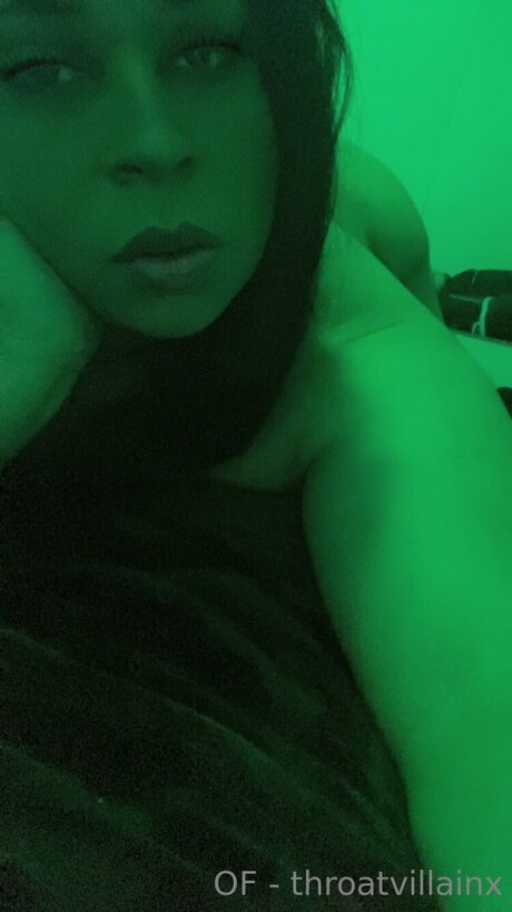 THROAT VILLAIN pornstar erotic img