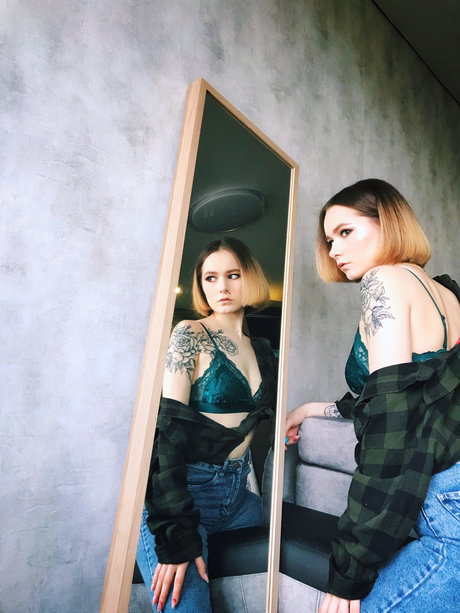 Viksi pornstar sex photo