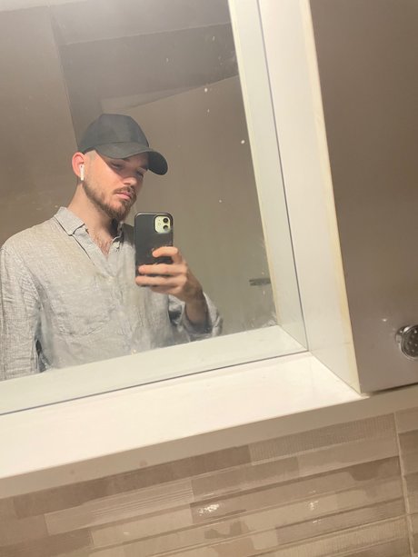 Tomylind xxx actress image