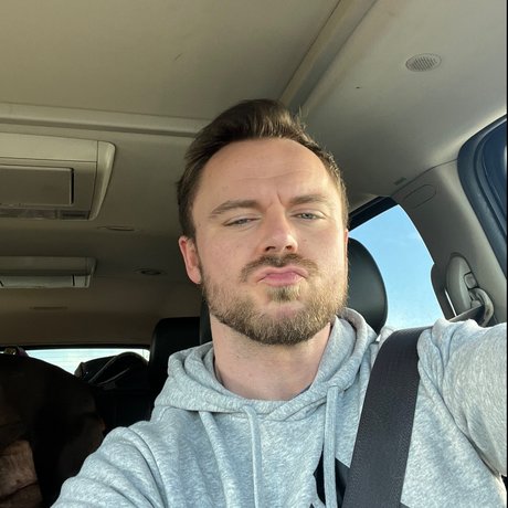 Wildman adult model pic