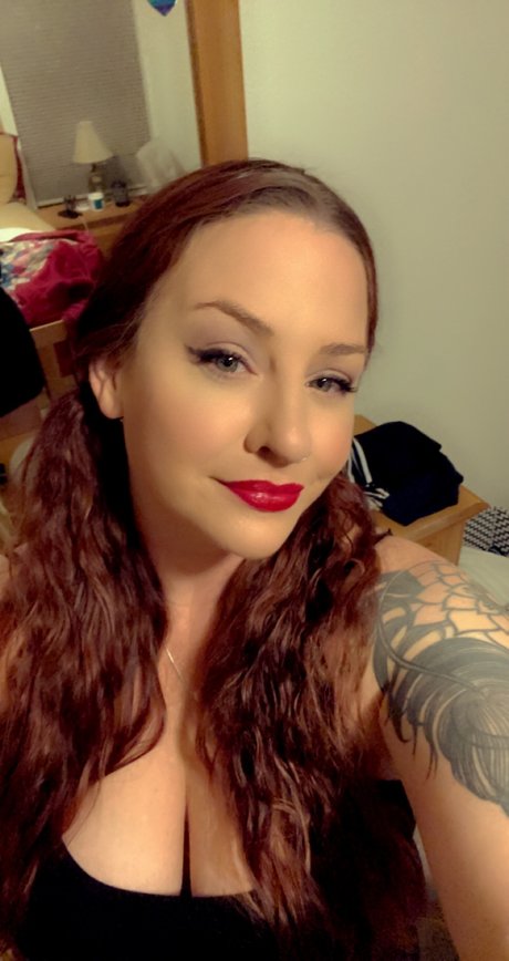 Seven512 nude model gallery