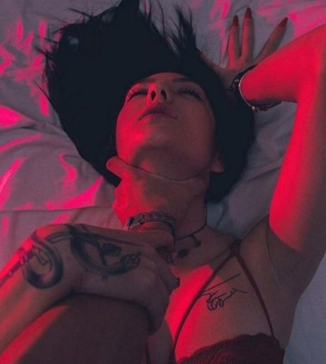 menhaveonlyfanstoo model erotic picture