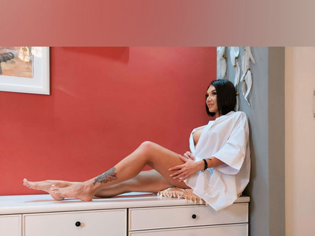 _True Belle_ star erotic galleries