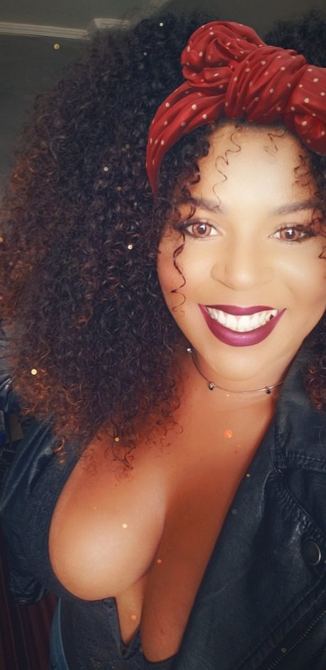 Mell Mulata Sexy star best pictures